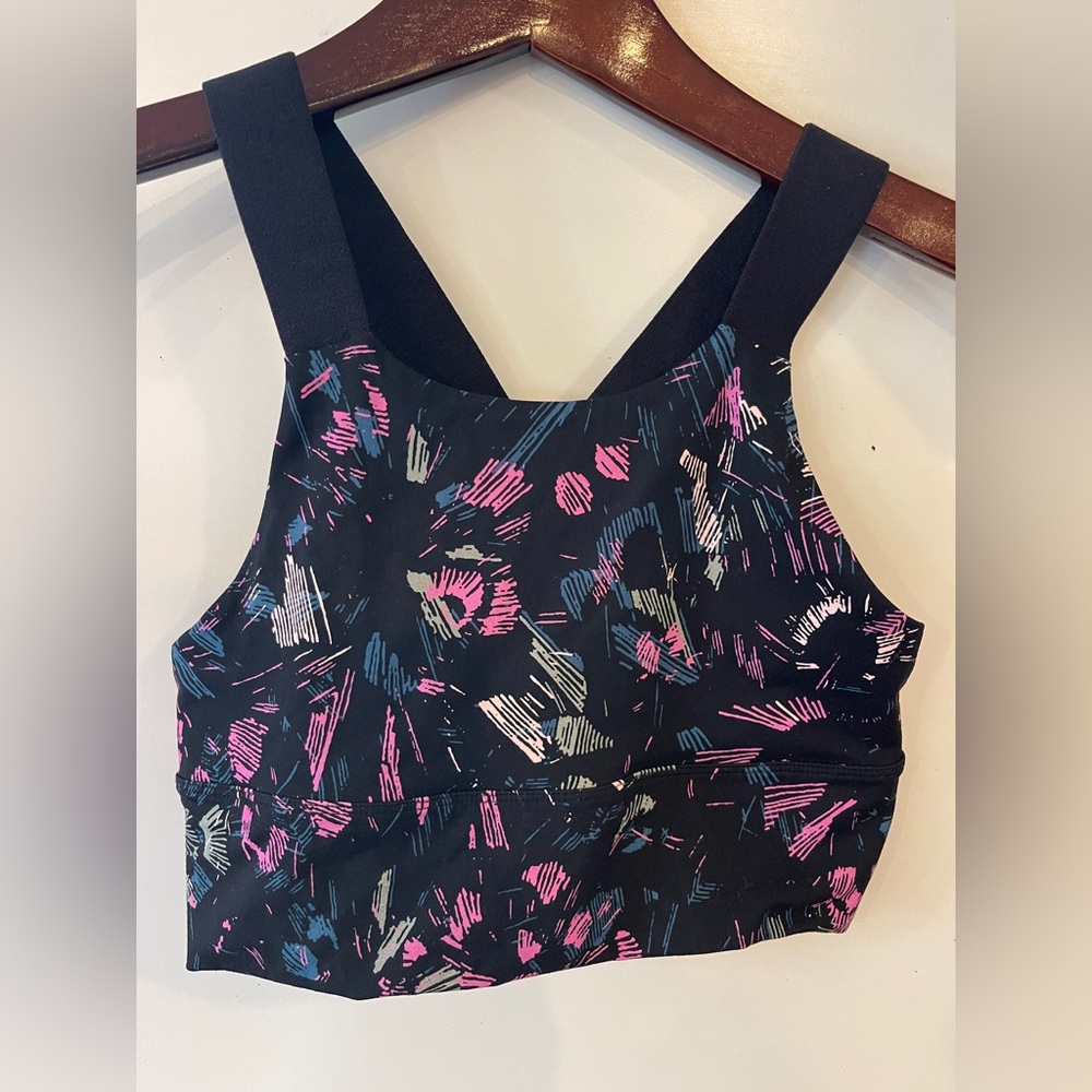 Stylish Black and Pink Tween Girl Zella Sports Top